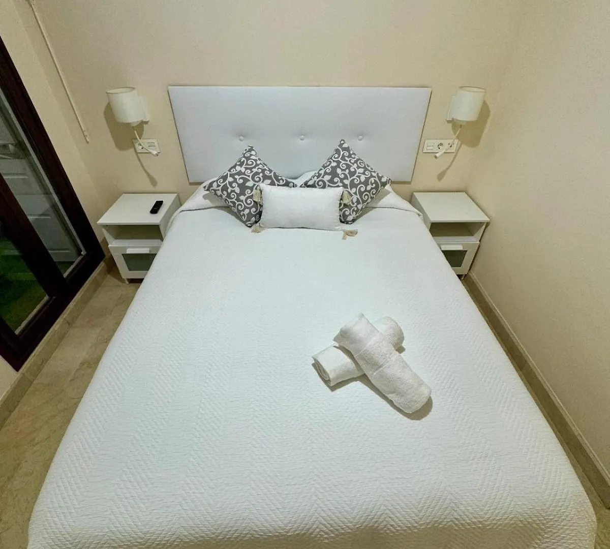 Apartamento En Lumbreras-Alameda Seville 0*,
