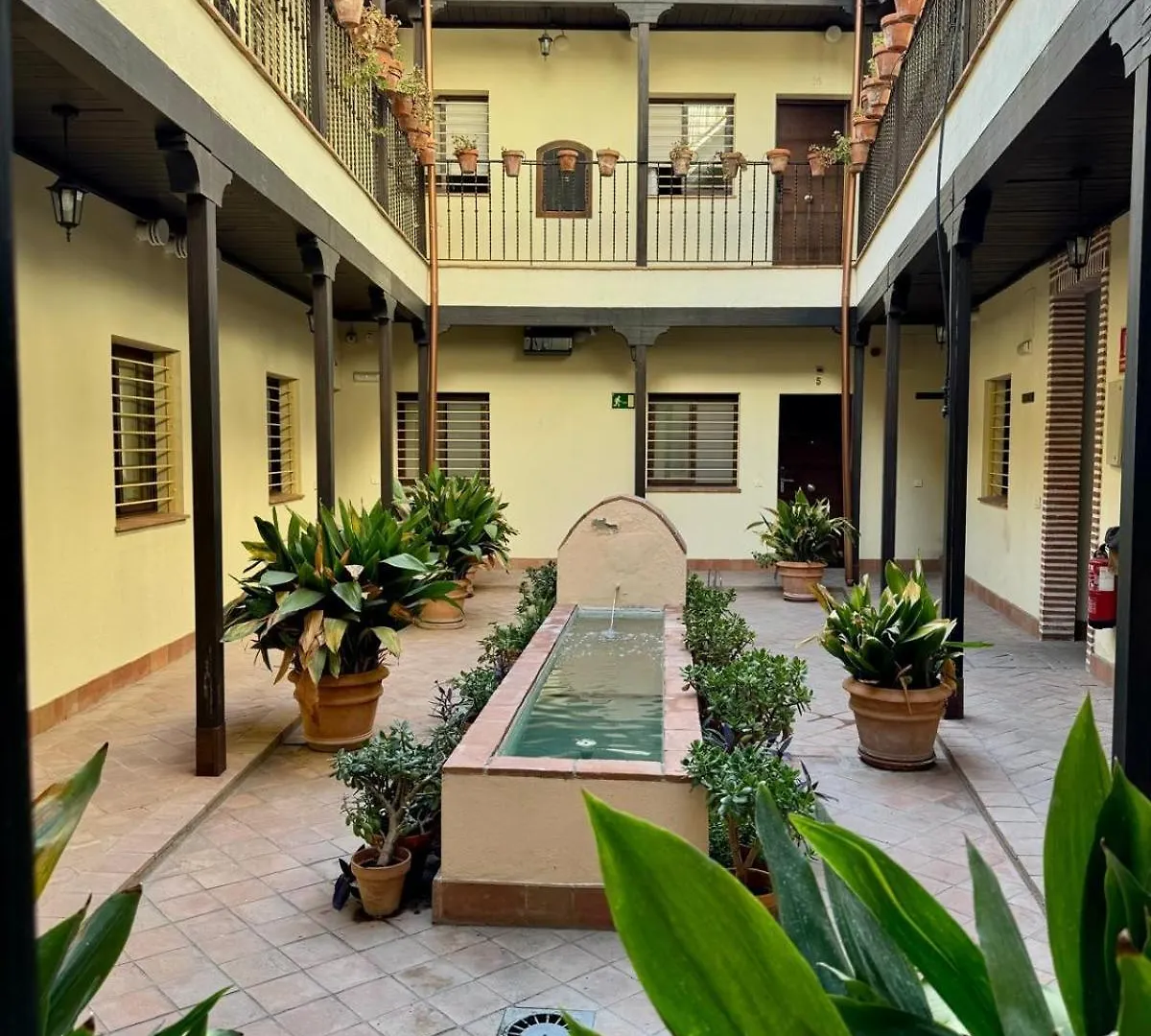 Apartamento En Lumbreras-Alameda Seville Spain