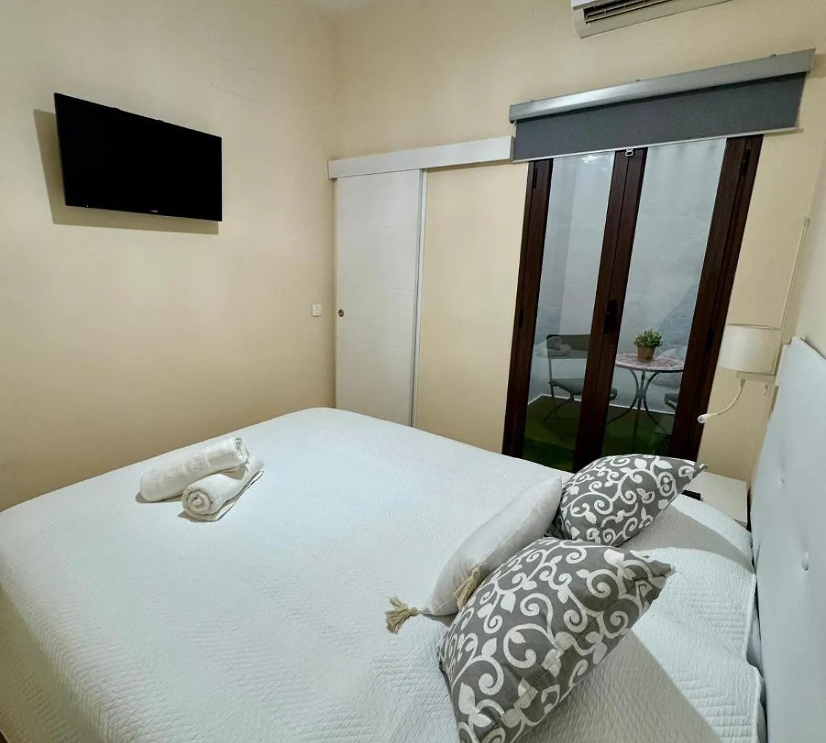 Apartamento En Lumbreras-Alameda Seville Spain