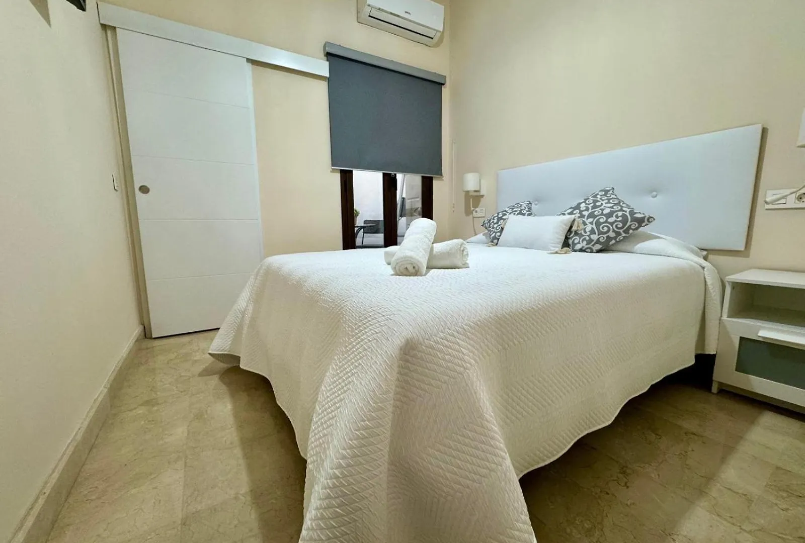 Apartamento En Lumbreras-Alameda Seville